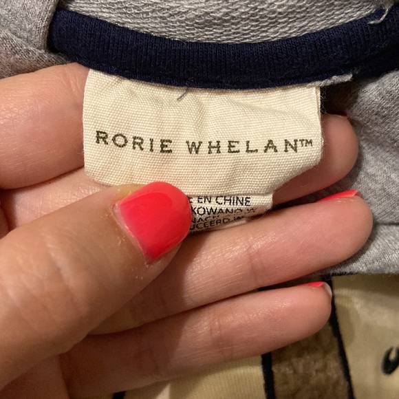 Rorie Whelan - Lion Hoodie (18M) - Picture 3 of 4